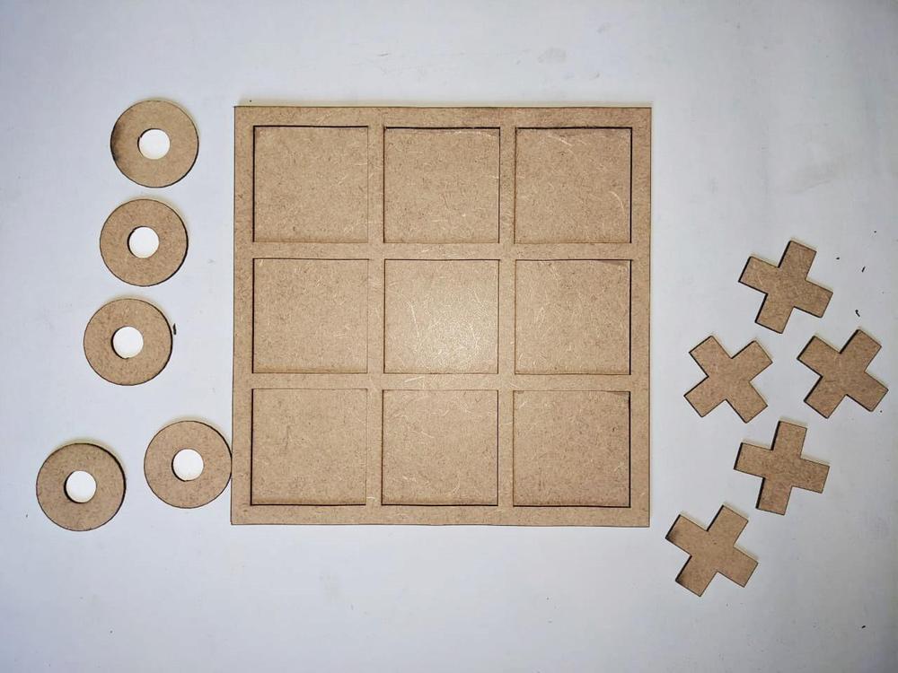 Tic Tac Toe Board Game